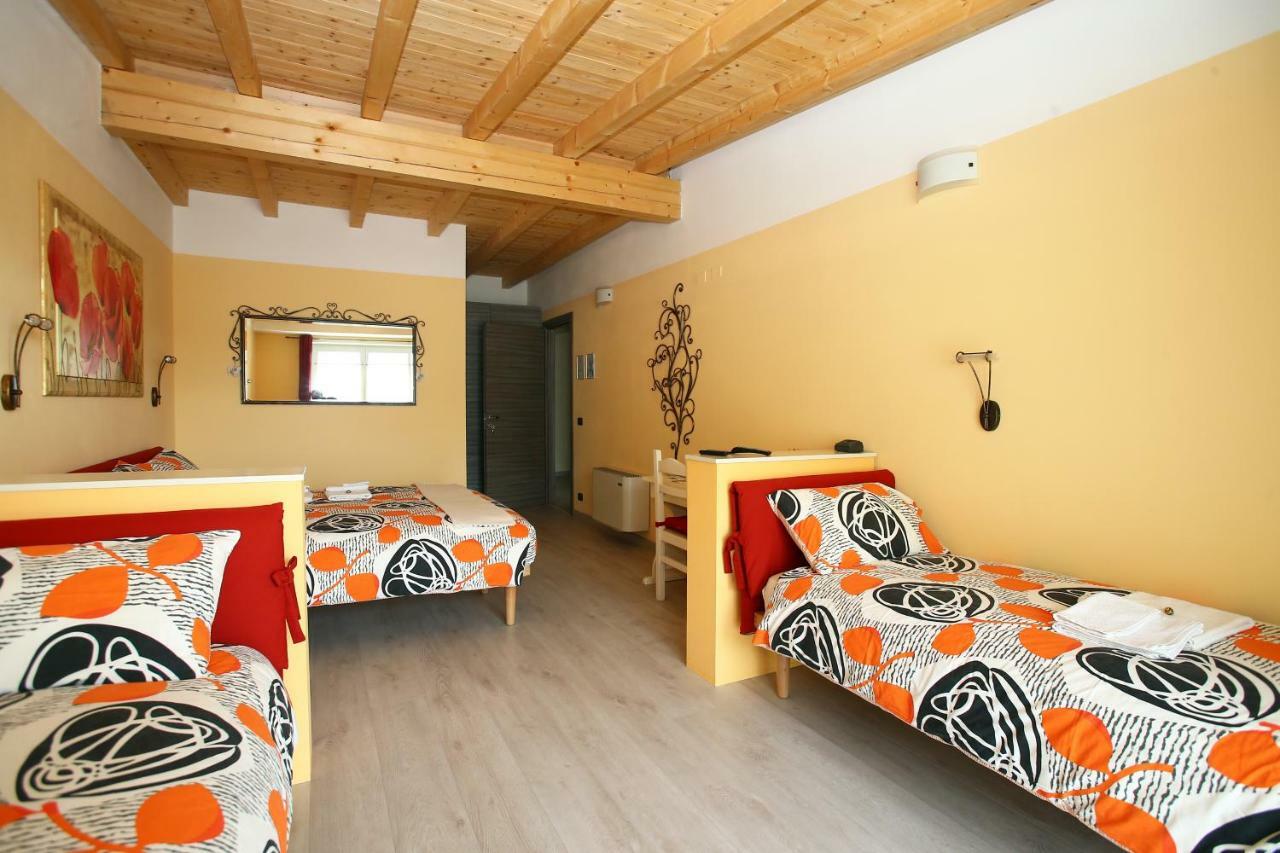 B&B La Vecchia Tipografia - Lago D'Idro Ponte Caffaro Exterior photo